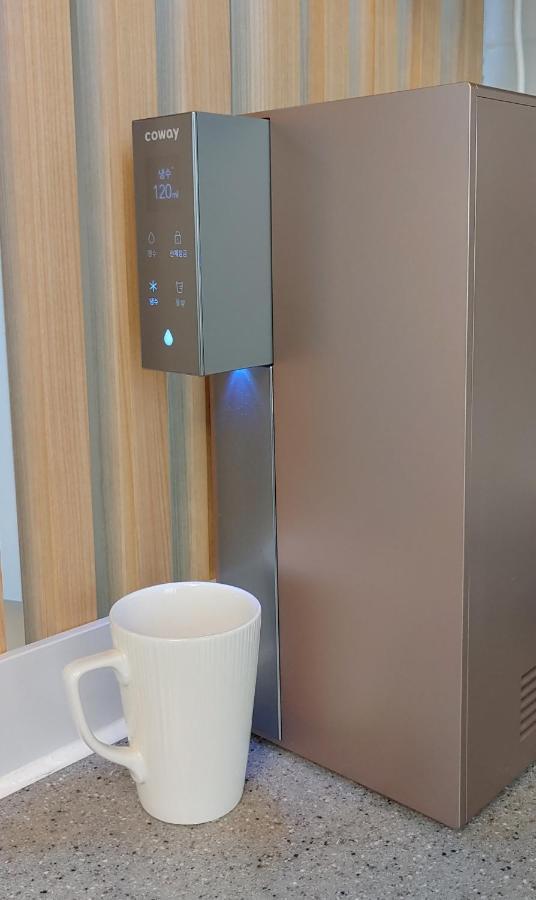 Aiola Cine Hongdae Apartment Сеул Екстериор снимка